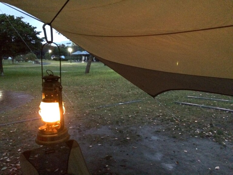 雨の日キャンプ